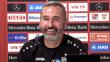 VfB-Trainer Tim Walter vor dem Spiel gegen Wehen Wiesbaden: "Wollen auch der Favorit sein" (Foto: STUGGI.TV)