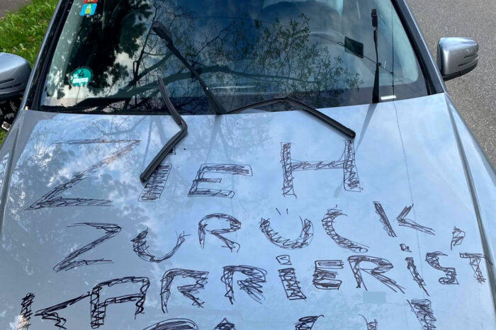 Unschöne Aktion überschattet Wahlkampf: Auto von Kandidat Marian Schreier beschädigt