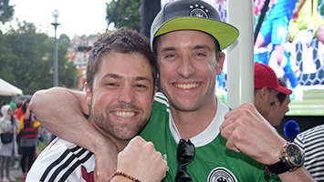 EM-Report aus dem Schlossgarten: Fans feiern 3:0-Sieg gegen die Slowakei