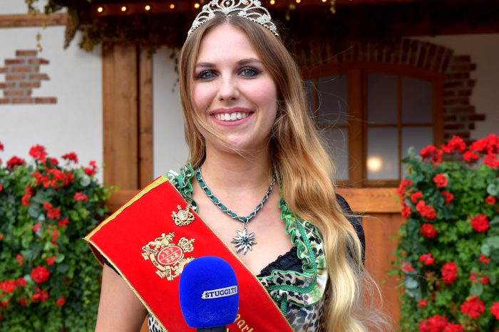 Cannstatter Volksfest: Bierprinzessin Nina Krippentz im Interview