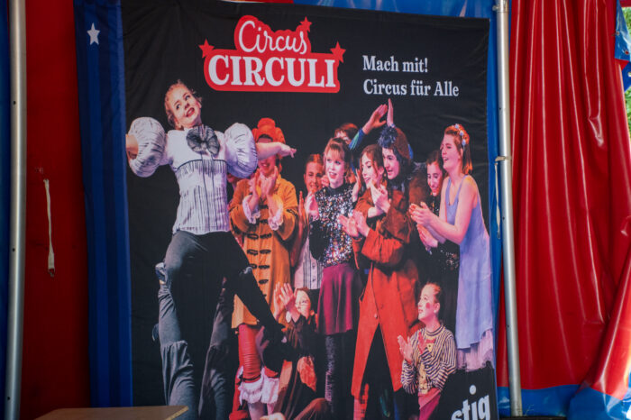 Über 120 Kinder- und Jugendliche waren am Cirucs-Festival auf dem Stadtteilbauernhof beteiligt.