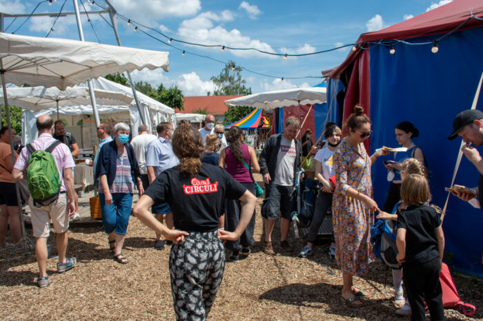 Eingeladen hatte der stadtweit bekannte Jugendzirkus "Circus Circuli"