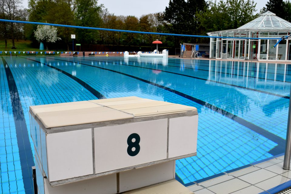 Die Stuttgarter Freibäder starten ihre Saison am 1.Mai im Freibad Möhrigen und im Höhenfreibad Killesberg (Foto: STUGGI.TV)