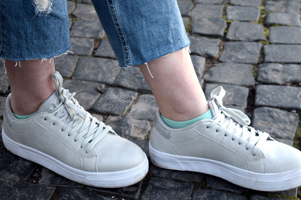 Der Modetrend Flanking: Cool oder ungesund? Das sagen die Stuttgarter in unserer Video-Umfrage. (Foto: STUGGI.TV)