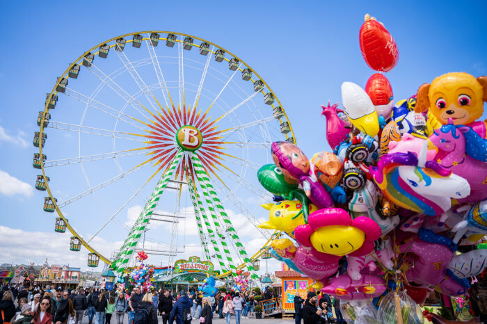Stuttgarter Frühlingsfest light: So lief der erste Tag auf dem Wasen