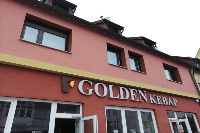 Food-Check: So schmeckt Stuttgarts Dönerspezialität bei "Golden Kebap"