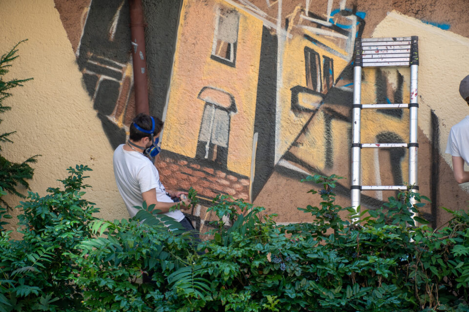 Der Künstler "Jack Lack" gibt alles.