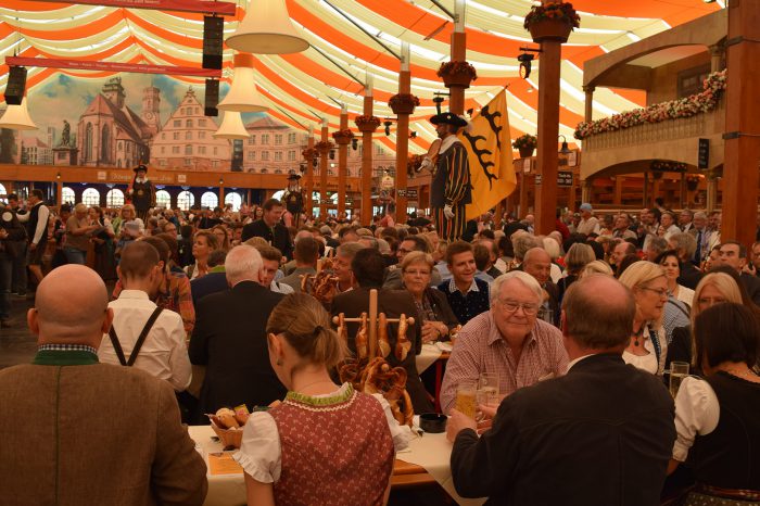 Wasenwirt Hans-Peter Grandl im "Frühlingsfest"-Interview