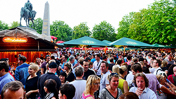 Lohnt sich der Besuch auf dem Hamburger Fischmarkt in Stuttgart?