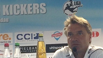 Paukenschlag auf der Waldau: Kickers feuern Cheftrainer Horst Steffen