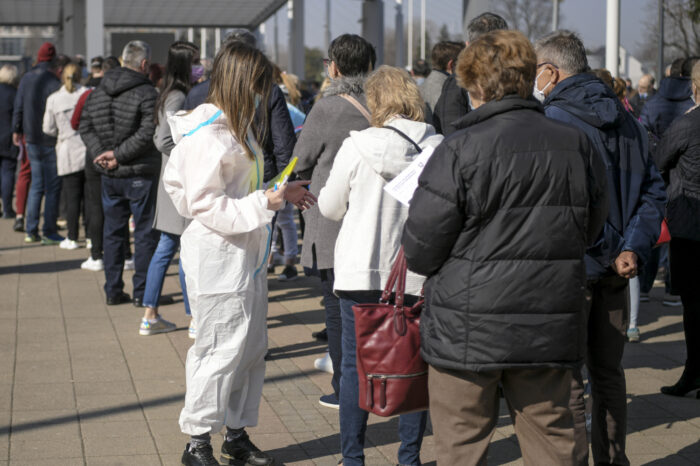 Stadt Stuttgart sucht händeringend nach Helfern beim Impfen