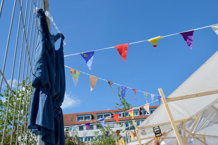 Jugendrat Stuttgart veranstaltet Tauschparty für Klamotten