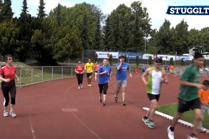 Stuttgarter laufen 24 Stunden für Kinderrechte