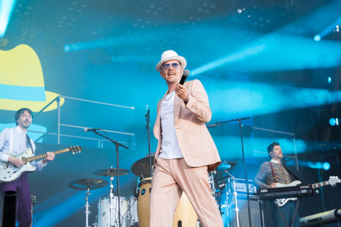 Fotogalerie: 45.000 feiern am ersten Tag auf dem Kessel Festival