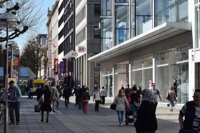 Positive Weihnachtsbilanz – Königstraße steigert Besucherzahlen um 30 Prozent