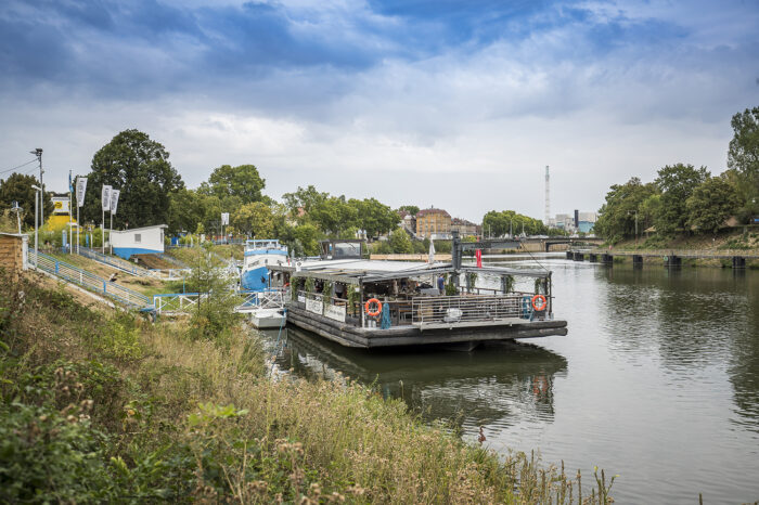 News-Update vom Montag: Ab Mittwoch Corona-Schnelltests auf dem Neckar