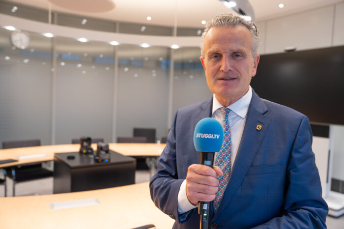 Nesenbach wird an zwei Stellen wieder sichtbar