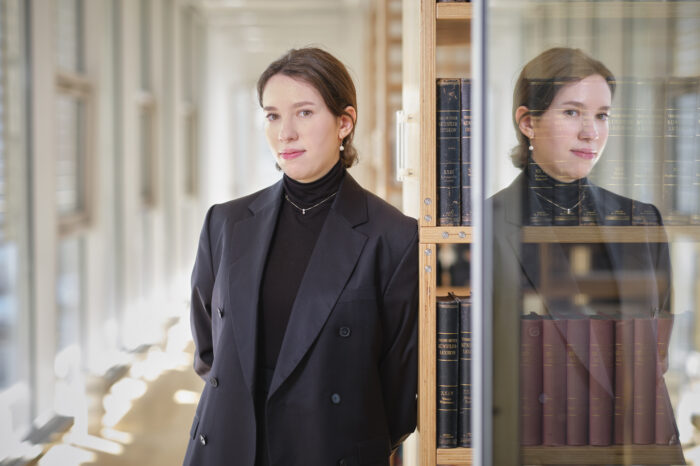 Jung. Laut. Kreativ. - 7 Fragen Nora Belmadani