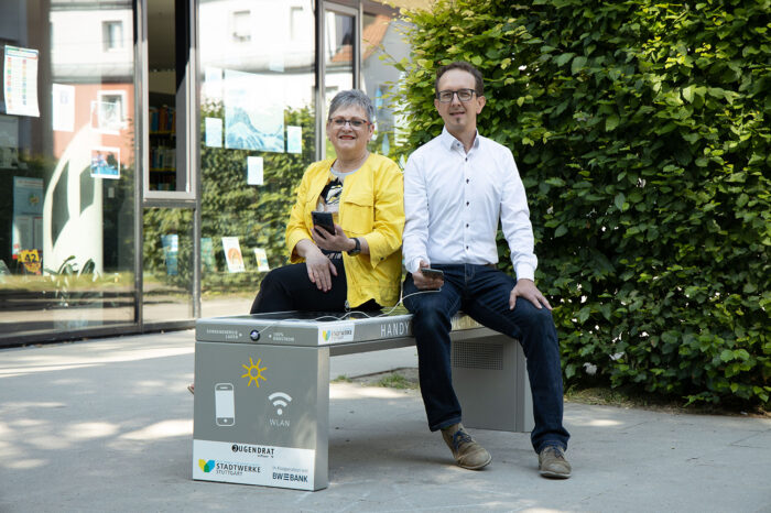 Photovoltaik zum Chillen: Neue Solarbank in Münster steht