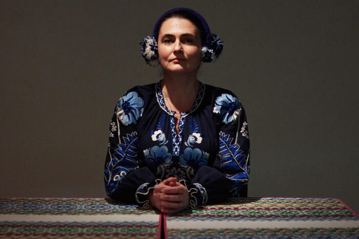 "At the table": „Lokstoff“ startet neue Produktion