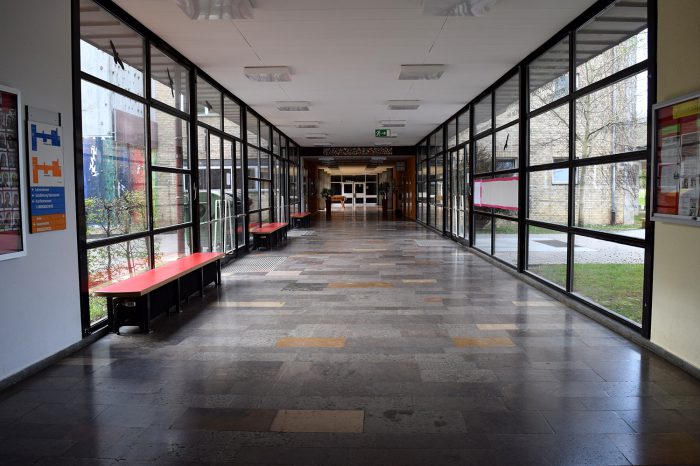 Schulbetrieb in Baden-Württemberg ab Dienstag bis zu den Osterferien eingestellt