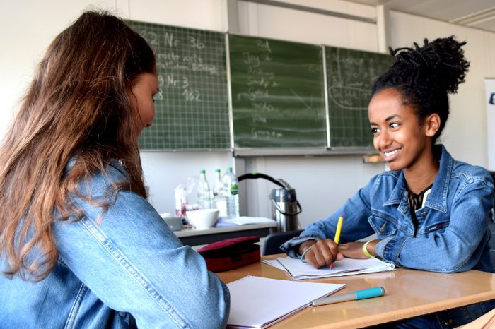 Schulbetrieb ab Mai: Unterricht muss teils in mehrere Klassenzimmer verlegt werden