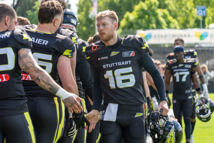 Stuttgart Surge dominiert Fehérvár Enthroners und bleibt auf Playoff-Kurs