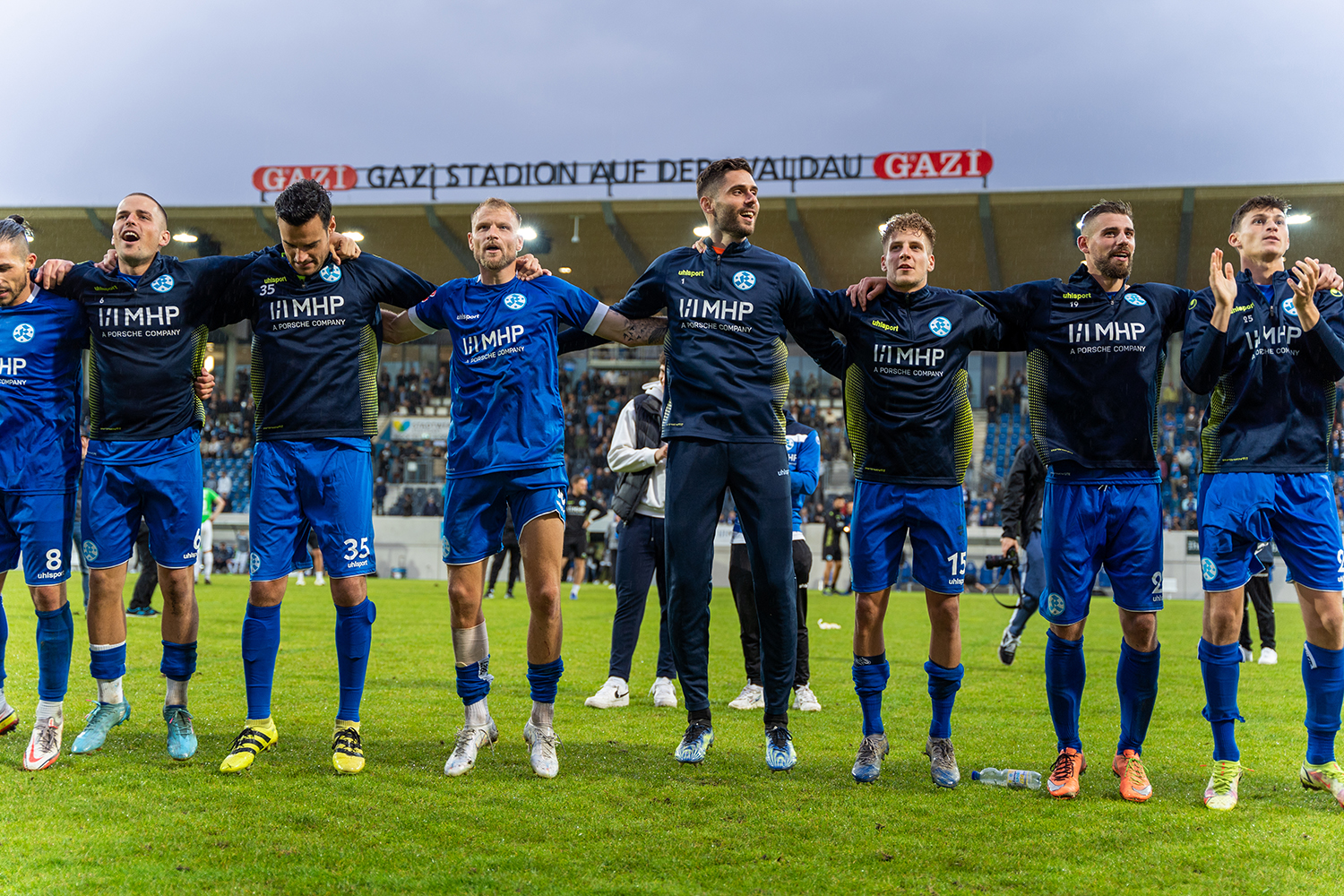 Relegation Stuttgarter Kickers gelingt souveräner Auftaktsieg gegen Stadtallendorf