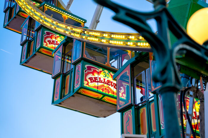 Frühlingsfest light endet: Rummel zwischen übertroffenen Erwartungen und Sexismus-Debatte