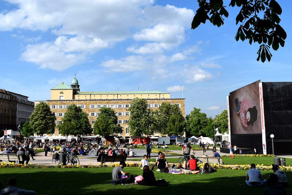 In unserer dritten Sendung vom internationalen Trickfilm-Festival gibt es Interviews mit Aylin Tezel und Nellie Thalbach. Zudem haben wir den Animation Director Tsui Ka-Hei im Video. (Fotos: STUGGI.TV)