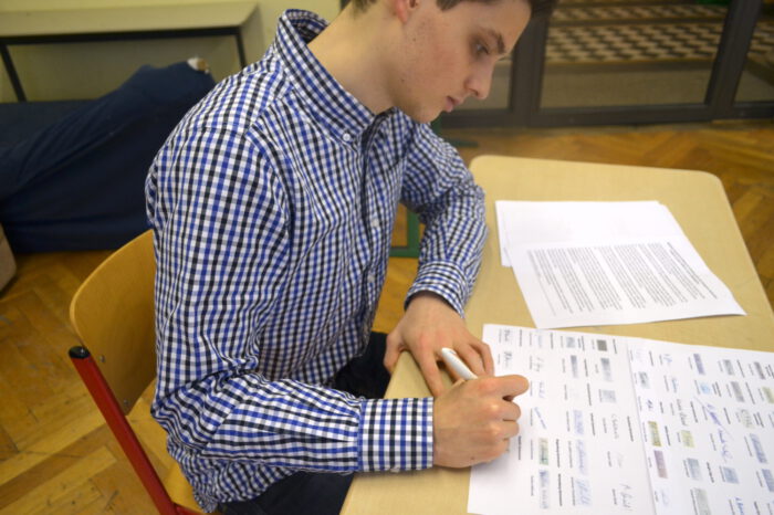 Geflüchtete Kinder aus der Ukraine: Land sucht Helfer beim Unterricht