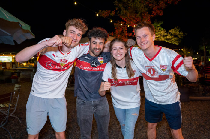 VfB bleibt erstklassig: Die Fan-Reaktionen auf den Auswärtssieg in Hamburg