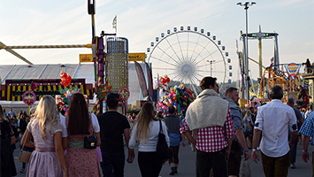 Das 200. Cannstatter Volksfest auf dem Cannstatter Wasen 2018. (Foto: STUGGI.TV)
