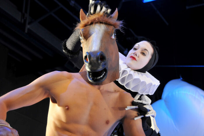 "Zaubernacht": Neue Show im Wilhelma Theater