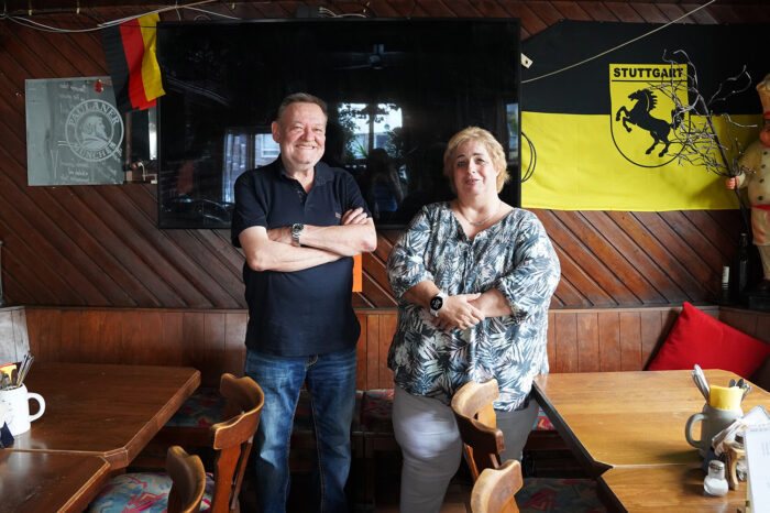 Pro & Contra zum Public Viewing: Sollten Kneipen die Katar-WM boykottieren?