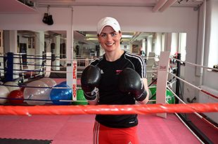 Alesia Graf: "The Tigress" im Boxring