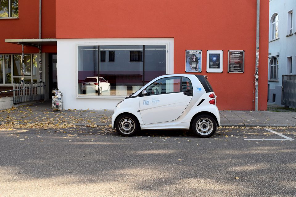 Die Verkleinerung des Gebietes von car2go sorgt für Ärger bei den Kunden und der Politik. (Foto: STUGGI.TV/Rau)