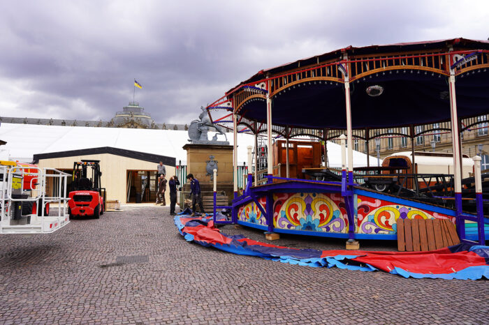 Fotogalerie: Aufbau des Historischen Volksfests in vollem Gange