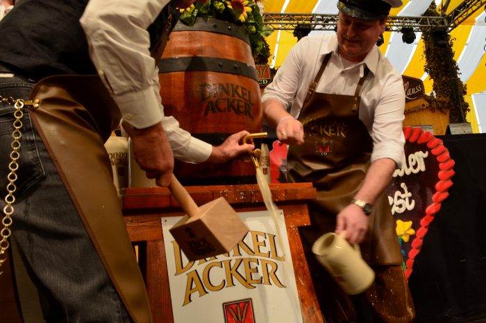 Das Cannstatter Volksfest 2014 läuft
